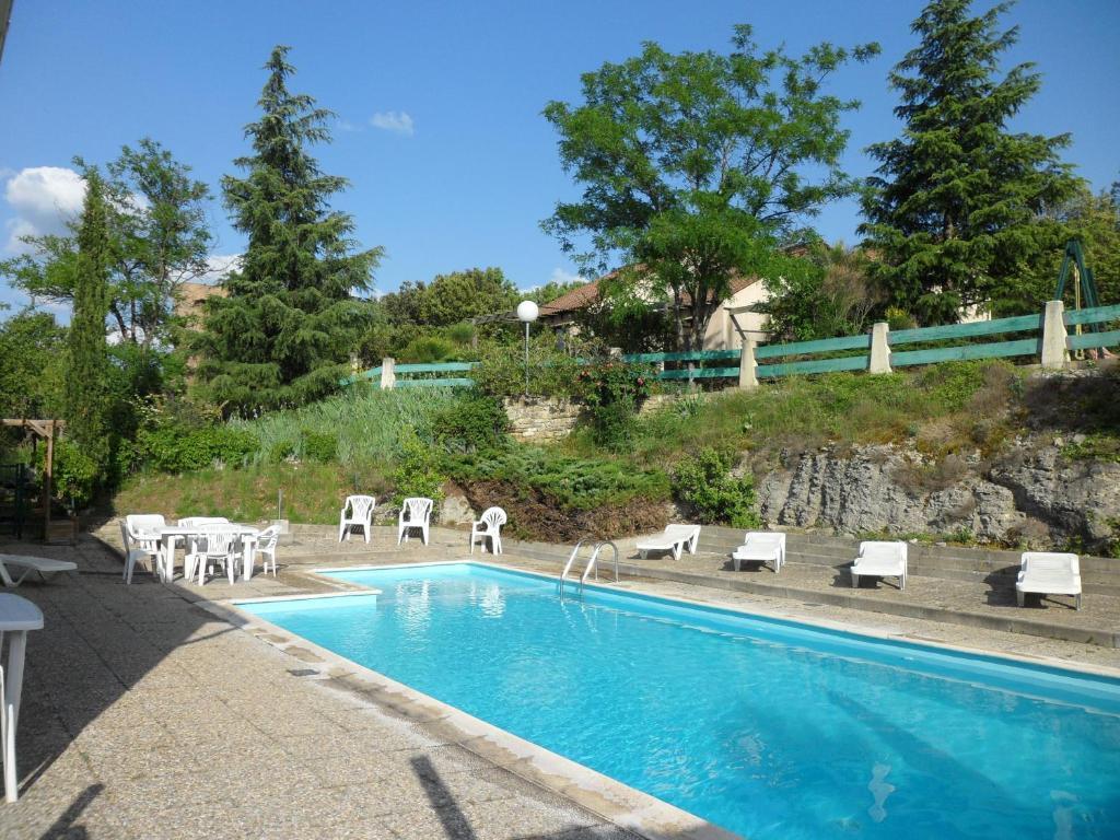 Les Terrasses De L'Ardeche Hotel Salavas Exterior foto